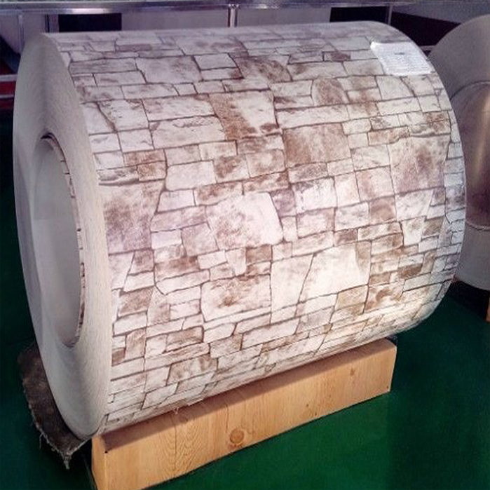 Maintenance of prepainted aluminium surfaces